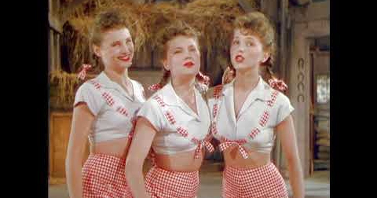 Ross Sisters singing