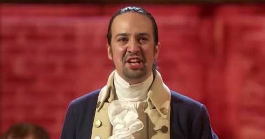 Lin Manuel performs Hamilton on stage